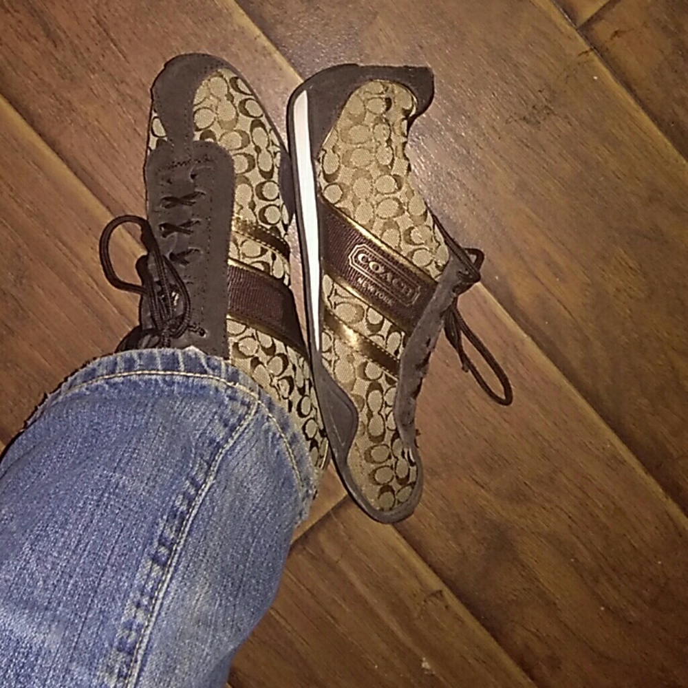 Coach tennis shoes